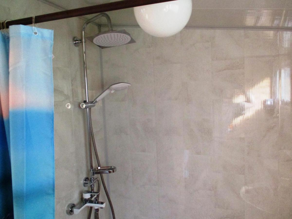 House Of Quartz Villa Goleen Bagian luar foto